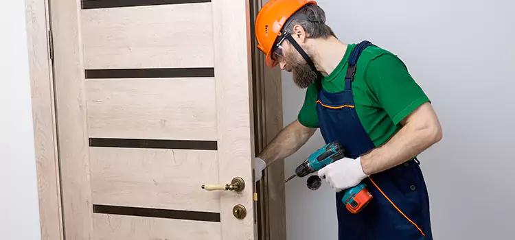 Replace Internal Door Handle with Lock Graham
